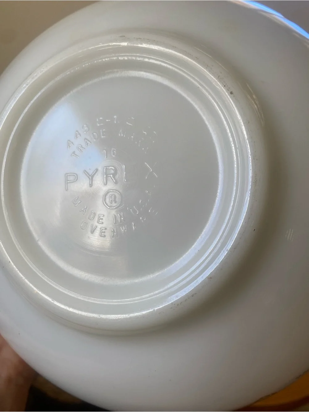 Vintage Pyrex Sandalwood Cinderella Mixing Bowl (No. 443)